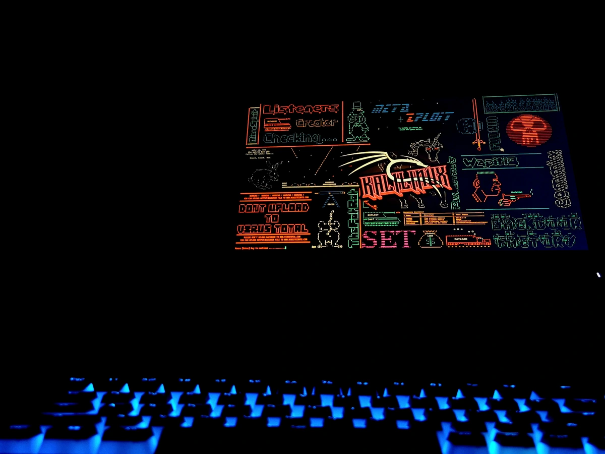 Historias Reales de Hackeos por Errores Absurdos (y lo que podemos aprender de ellos)